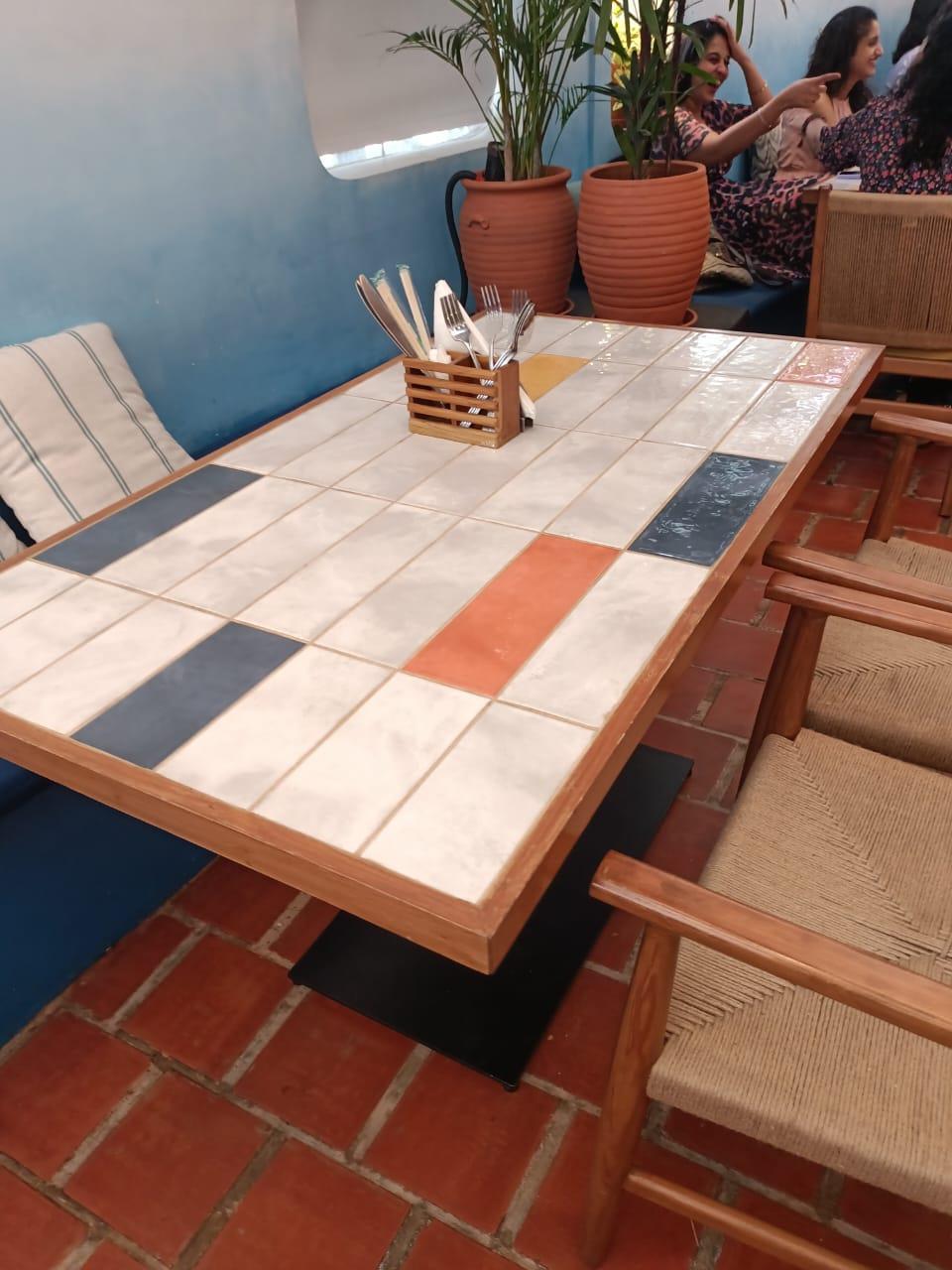 Mosaic Patchwork Tile-Top Cafeteria Table in Multicolour Mosaic with Natural Wood Edge – ZLOFY Furniture